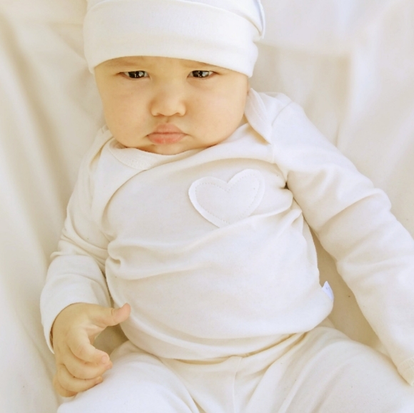 BÈBÈNCA ORGANICS - Unbleached/Undyed LS Organic Onsie/Bodysuit - Picture 1 of 2